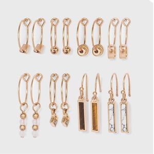 ⭐️ Gold and Silver Men's Earring Set